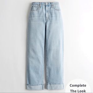 Hollister Ultra High-rise Dad Jeans